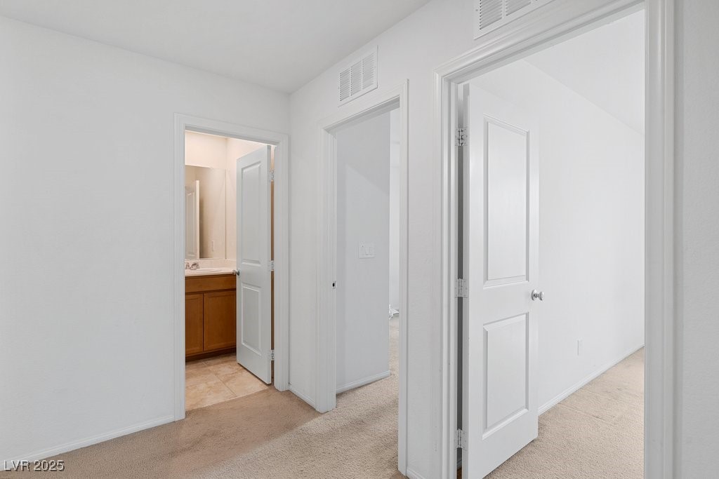 7104 Flathead River Avenue Las Vegas NV 89179
