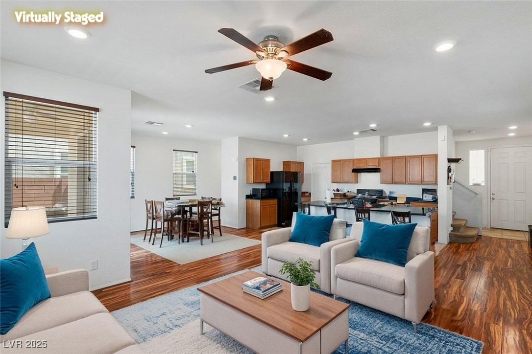 7104 Flathead River Avenue Las Vegas NV 89179