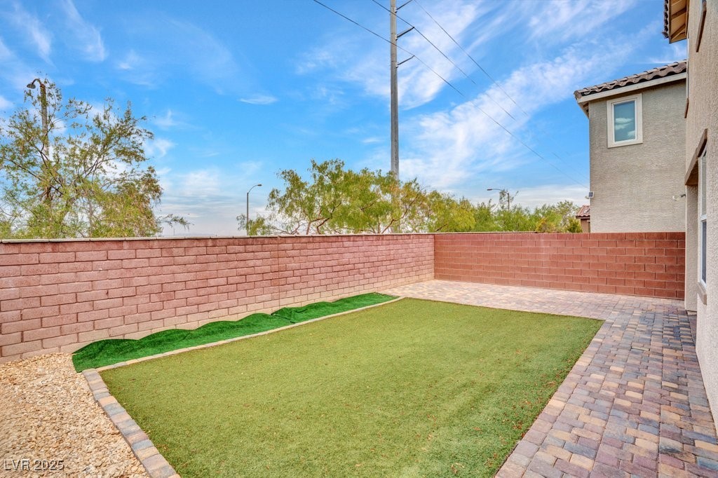7104 Flathead River Avenue Las Vegas NV 89179