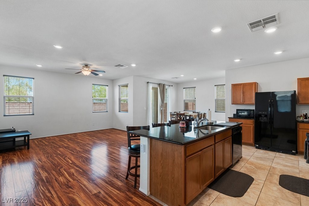 7104 Flathead River Avenue Las Vegas NV 89179