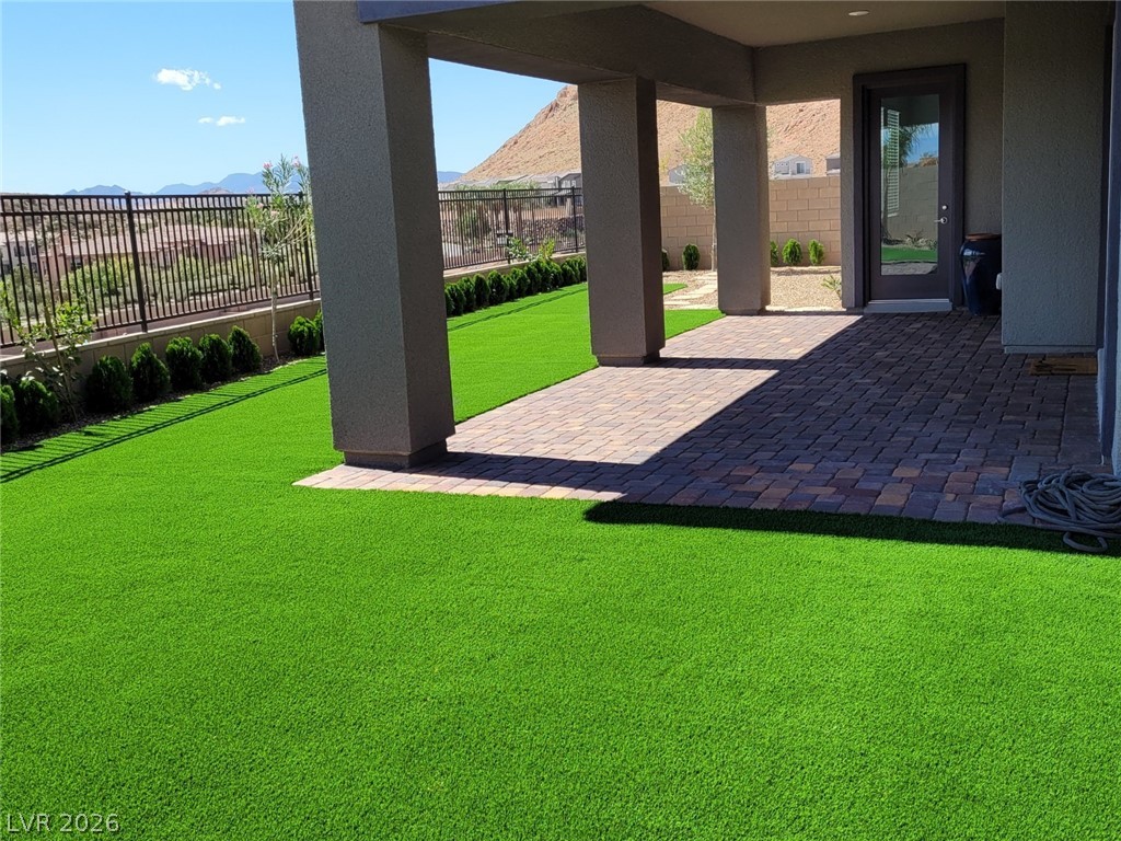 81 Reverie Heights Avenue Henderson NV 89011