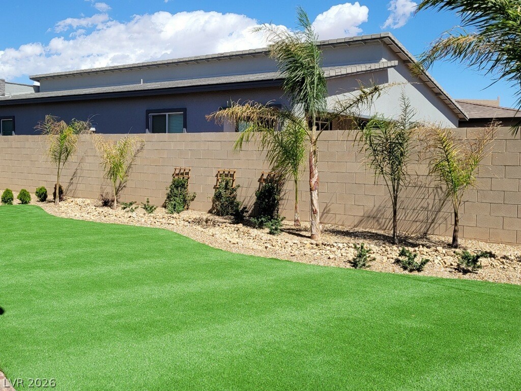 81 Reverie Heights Avenue Henderson NV 89011