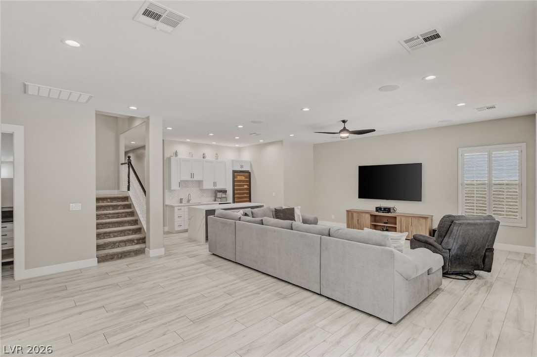 304 Queens Gate Court Las Vegas NV 89145