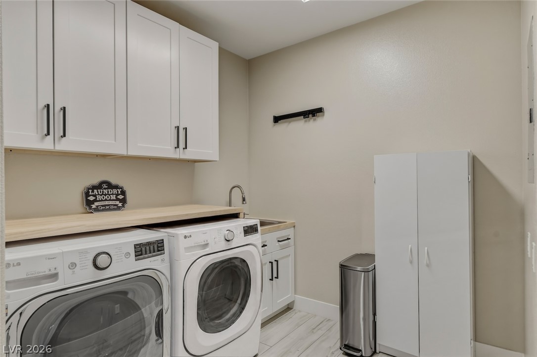 304 Queens Gate Court Las Vegas NV 89145