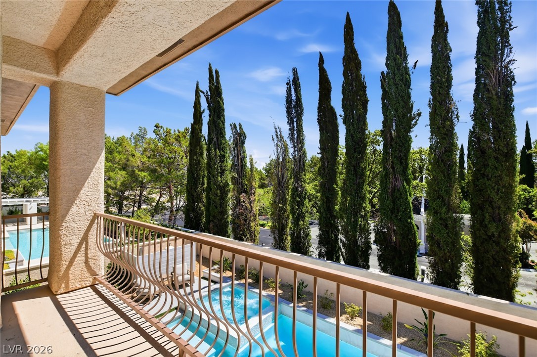 304 Queens Gate Court Las Vegas NV 89145