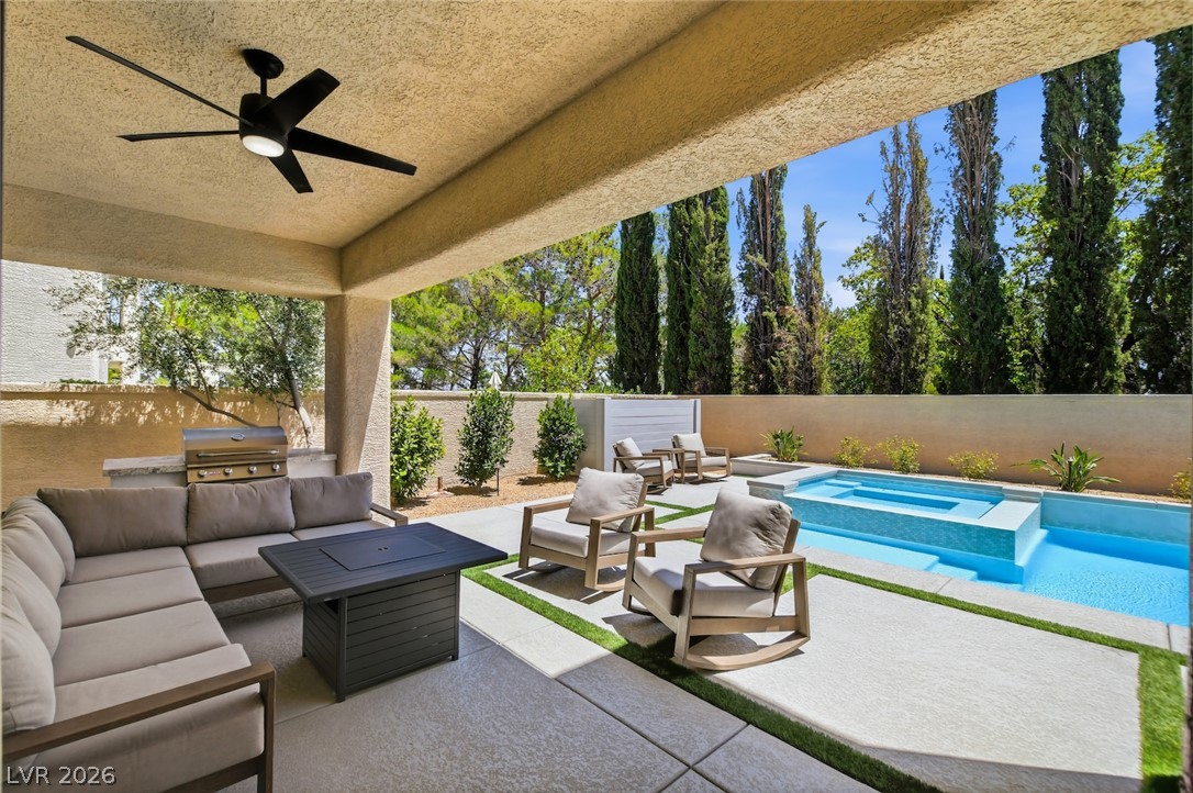304 Queens Gate Court Las Vegas NV 89145
