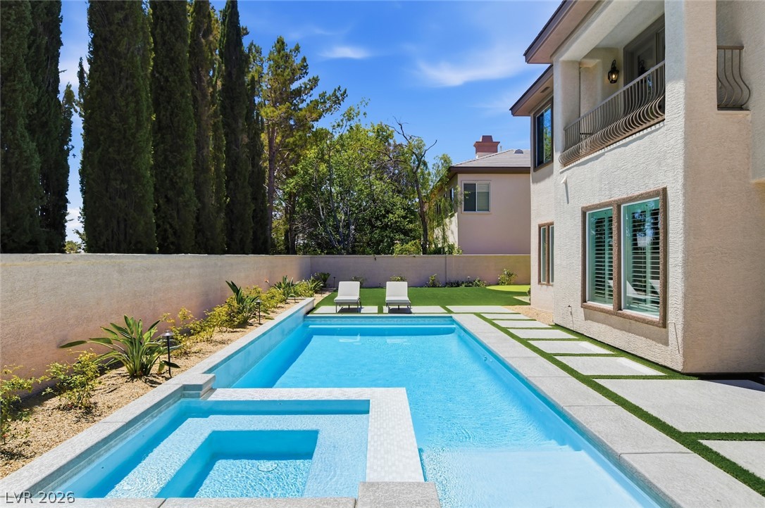 304 Queens Gate Court Las Vegas NV 89145