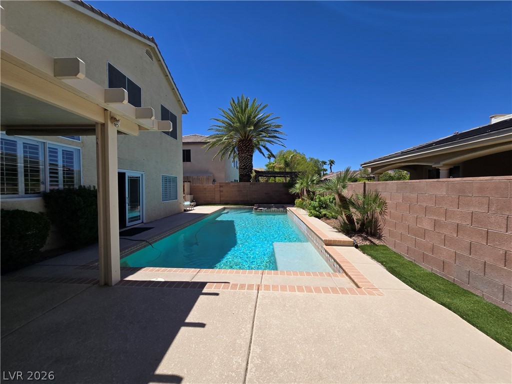 2232 Alanhurst Drive Henderson NV 89052