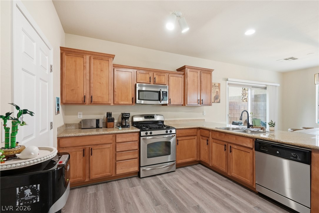 9017 Castledowns Street Las Vegas NV 89148