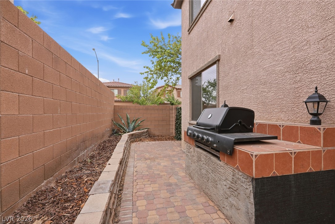 9017 Castledowns Street Las Vegas NV 89148