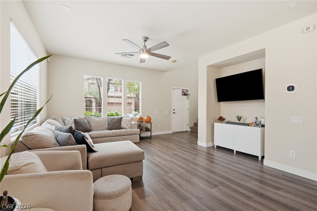 9017 Castledowns Street Las Vegas NV 89148