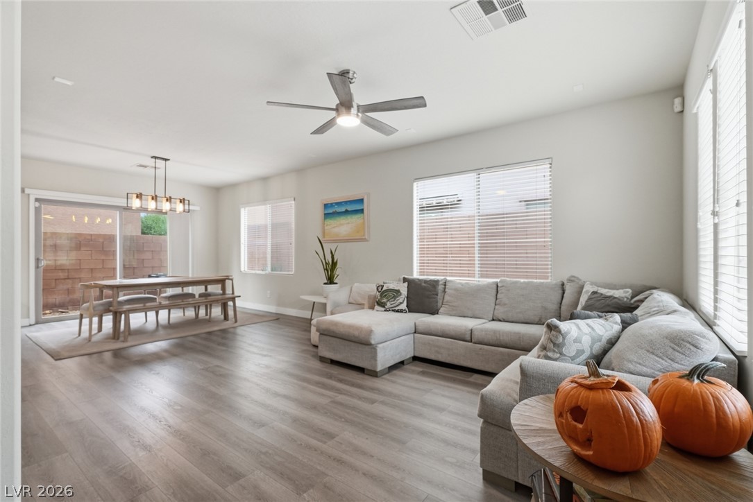 9017 Castledowns Street Las Vegas NV 89148