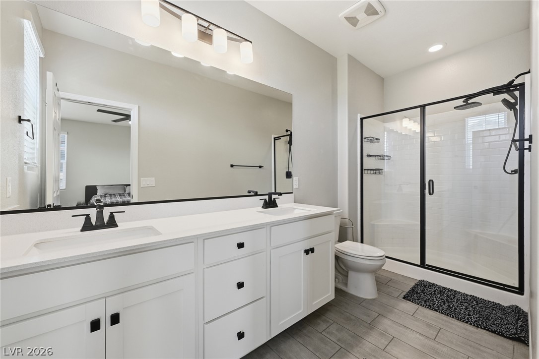 4562 Queens Hill Street North Las Vegas NV 89031