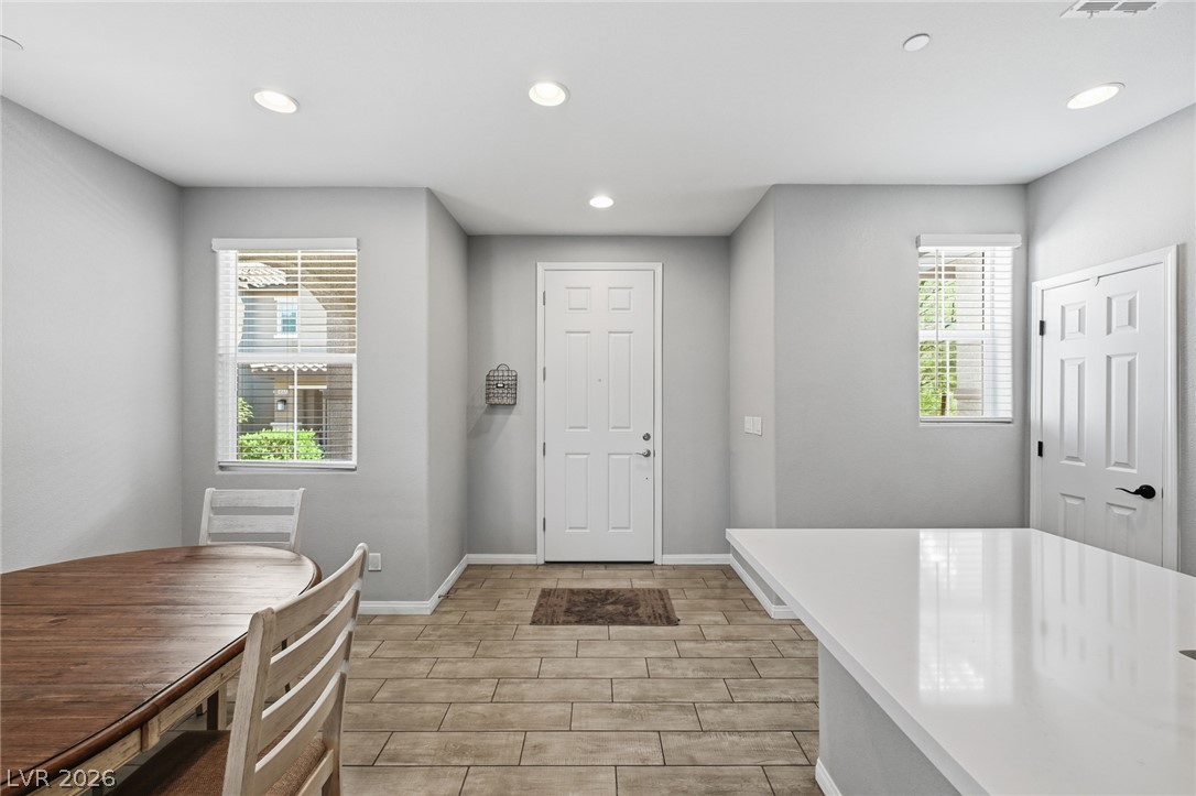 4562 Queens Hill Street North Las Vegas NV 89031