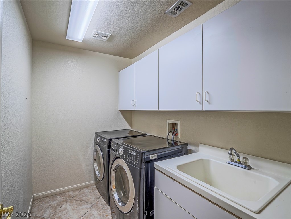3695 Waynesvill Street Las Vegas NV 89122