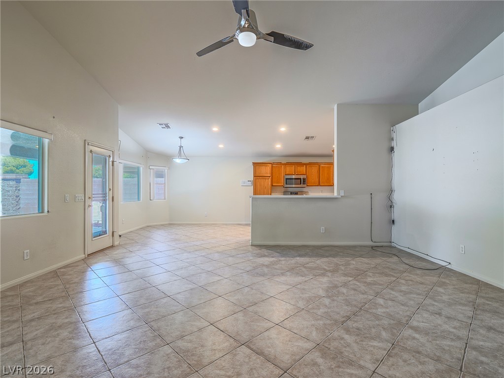 3695 Waynesvill Street Las Vegas NV 89122