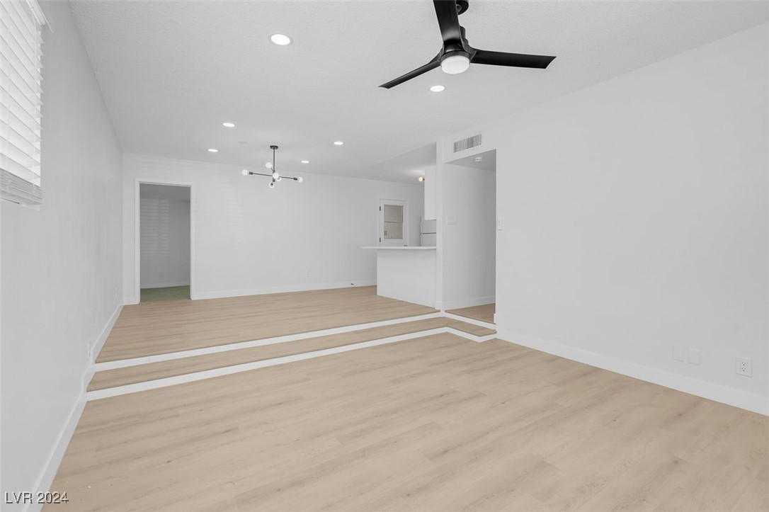 4313 El Conlon Avenue Las Vegas NV 89102