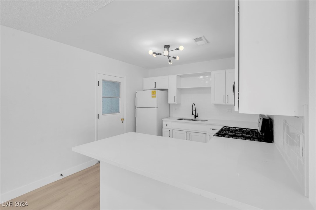 4313 El Conlon Avenue Las Vegas NV 89102