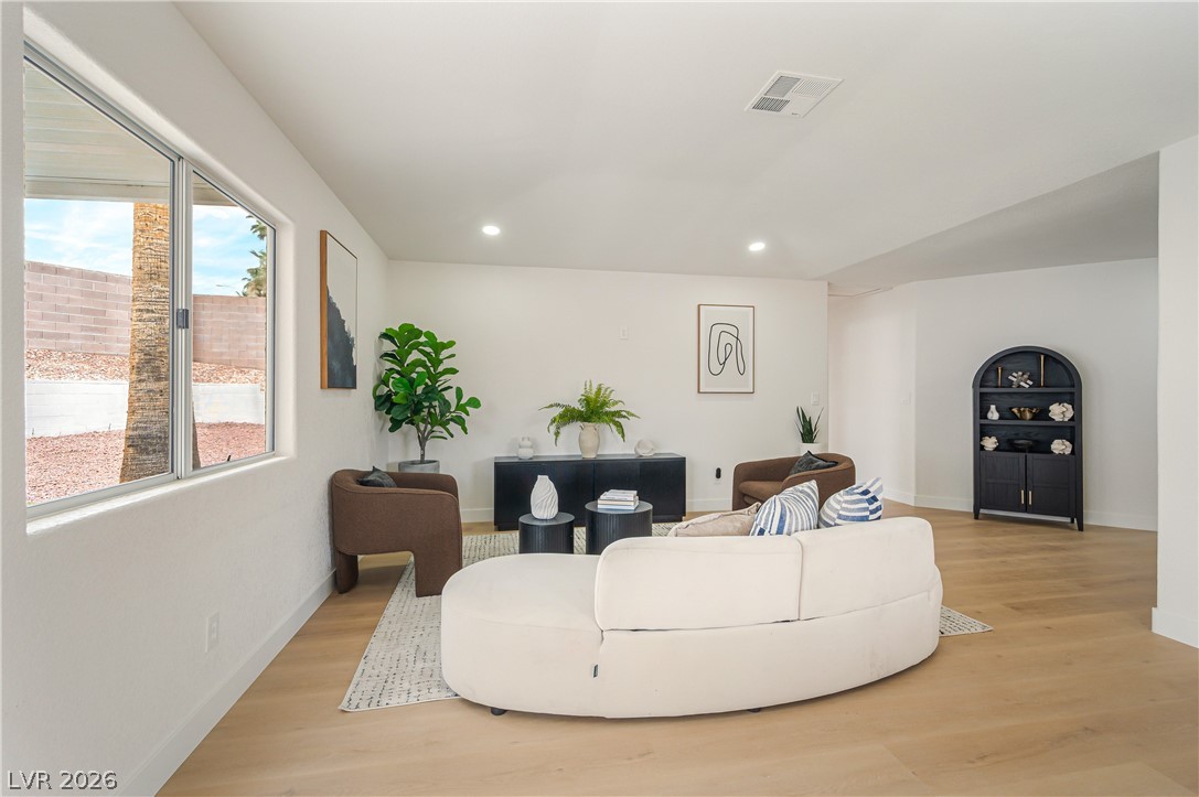 4637 Gonzales Drive Las Vegas NV 89130