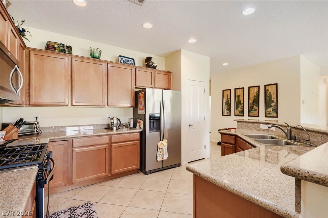 2304 Carrier Dove Way North Las Vegas NV 89084
