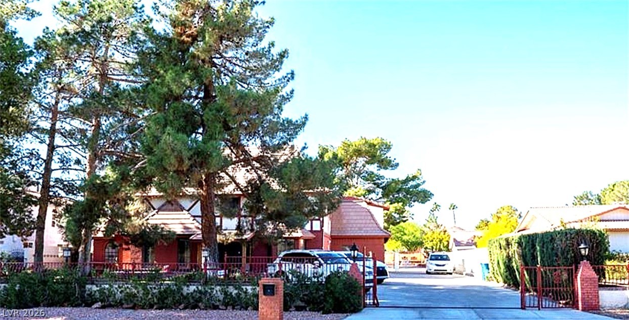 3265 Rosanna Street Las Vegas NV 89117