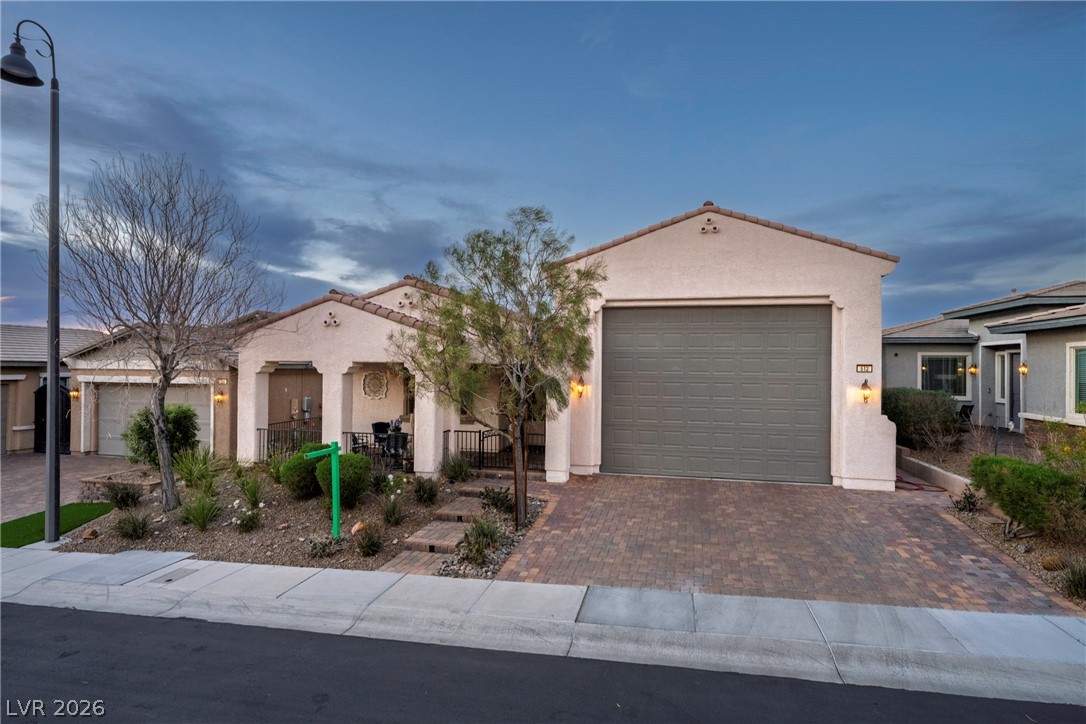 512 Heritage Bridge Avenue Henderson NV 89011