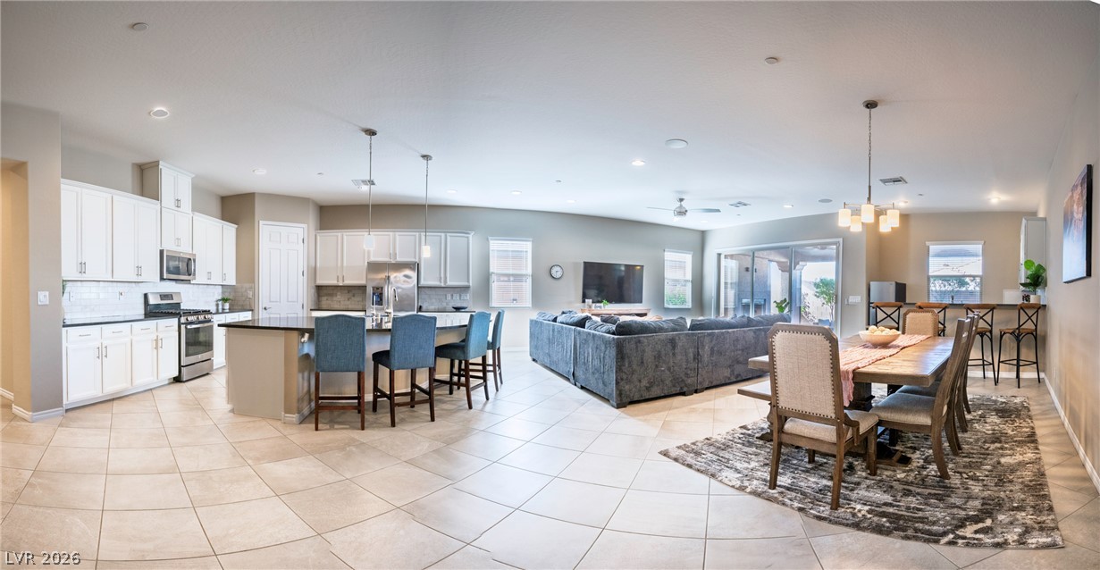 512 Heritage Bridge Avenue Henderson NV 89011