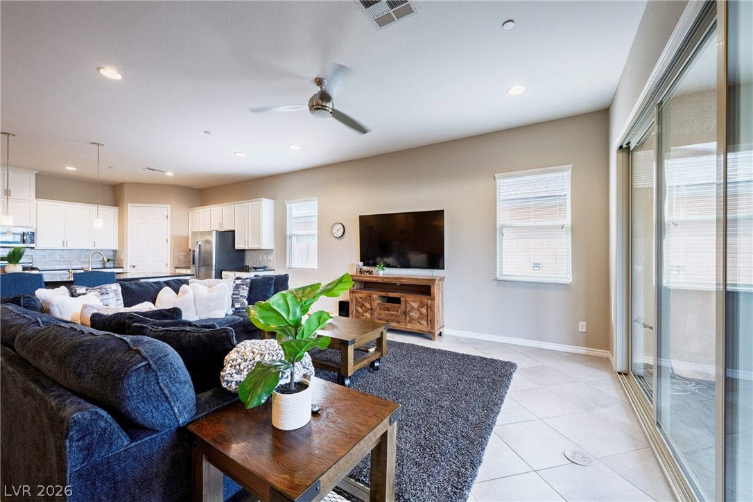 512 Heritage Bridge Avenue Henderson NV 89011