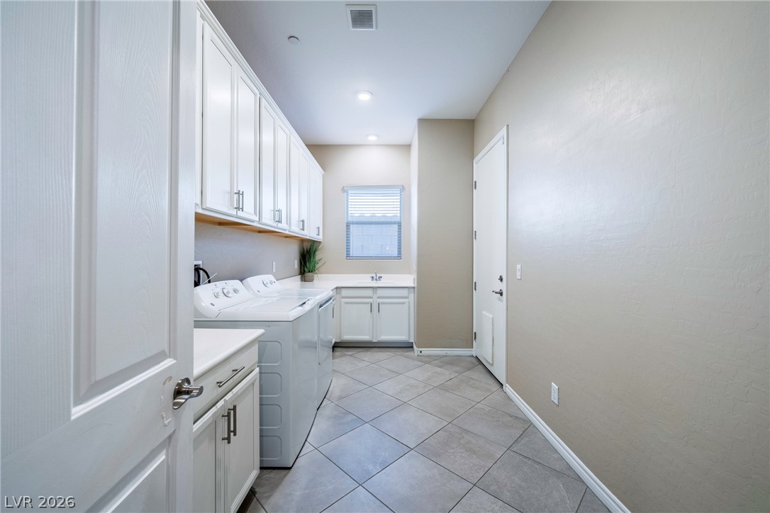 512 Heritage Bridge Avenue Henderson NV 89011