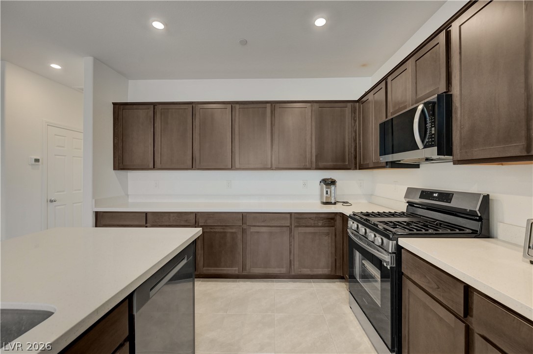 678 Anemone Lane Henderson NV 89015