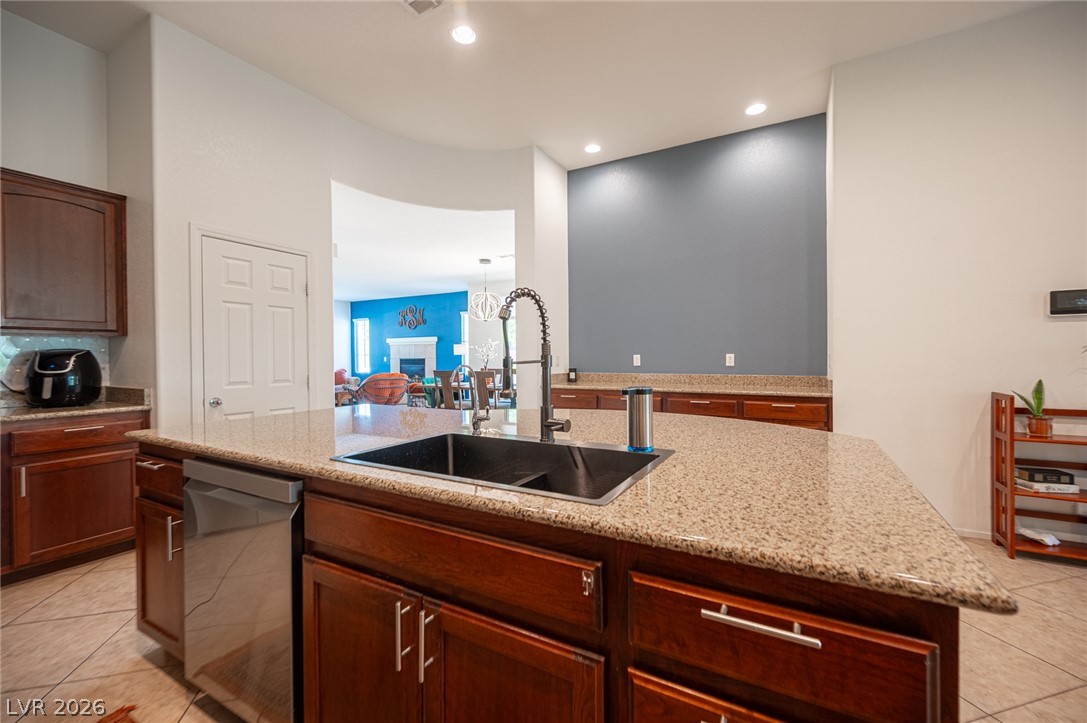 8136 Hamilton Falls Street North Las Vegas NV 89085