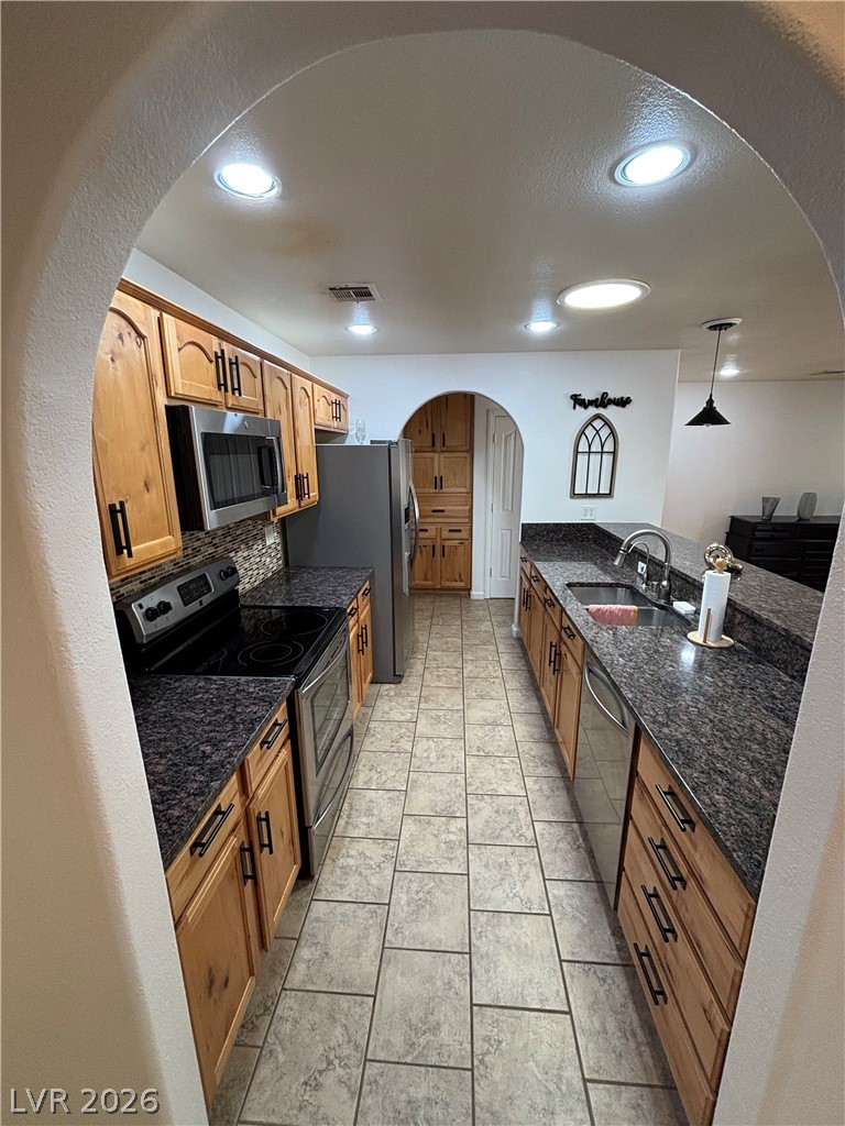 2481 East Falcon Street Pahrump NV 89048