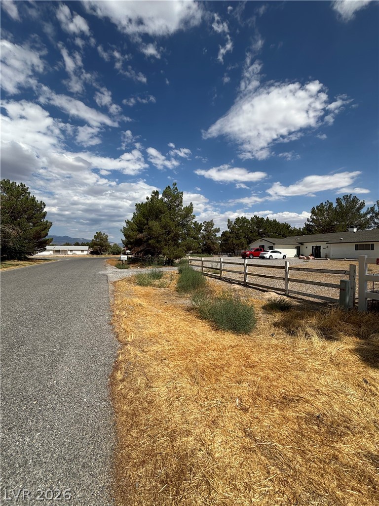 2481 East Falcon Street Pahrump NV 89048