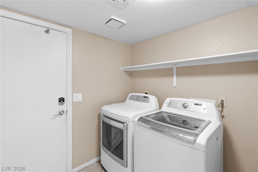 8209 Hydra Lane Las Vegas NV 89128