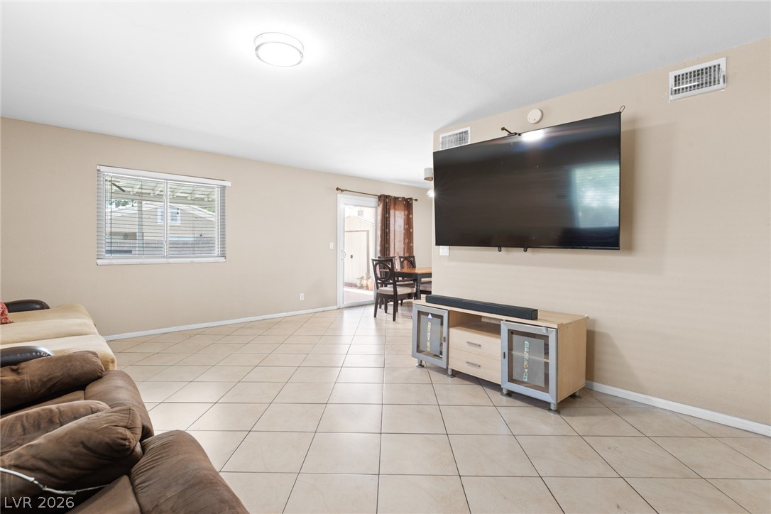 8209 Hydra Lane Las Vegas NV 89128