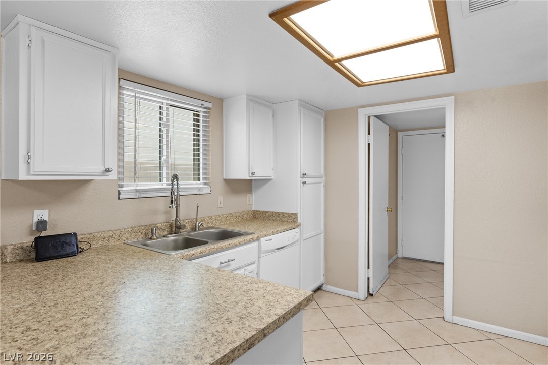 8209 Hydra Lane Las Vegas NV 89128