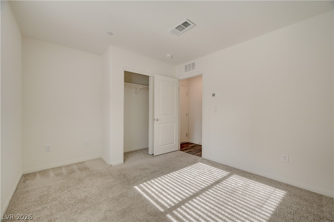 6944 Skyline Blue Street North Las Vegas NV 89086