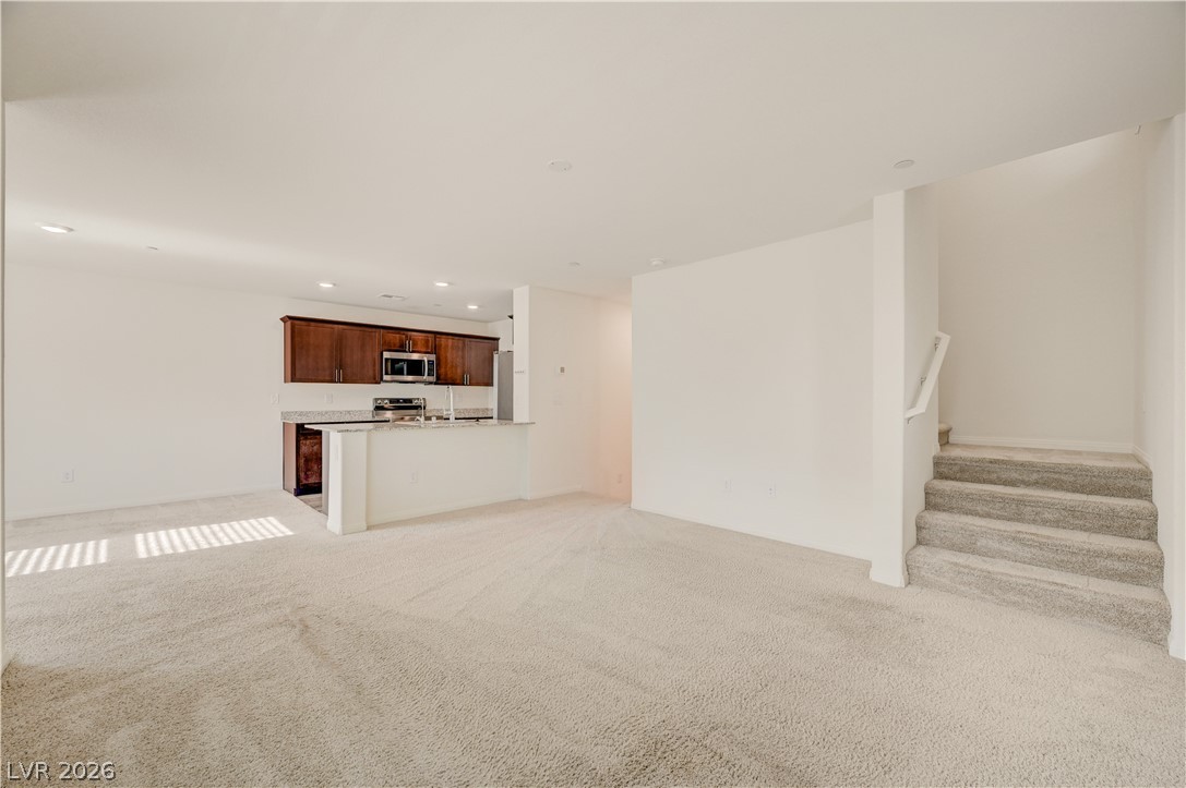 6944 Skyline Blue Street North Las Vegas NV 89086