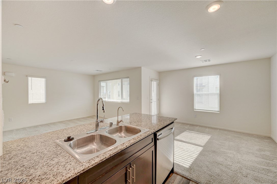 6944 Skyline Blue Street North Las Vegas NV 89086