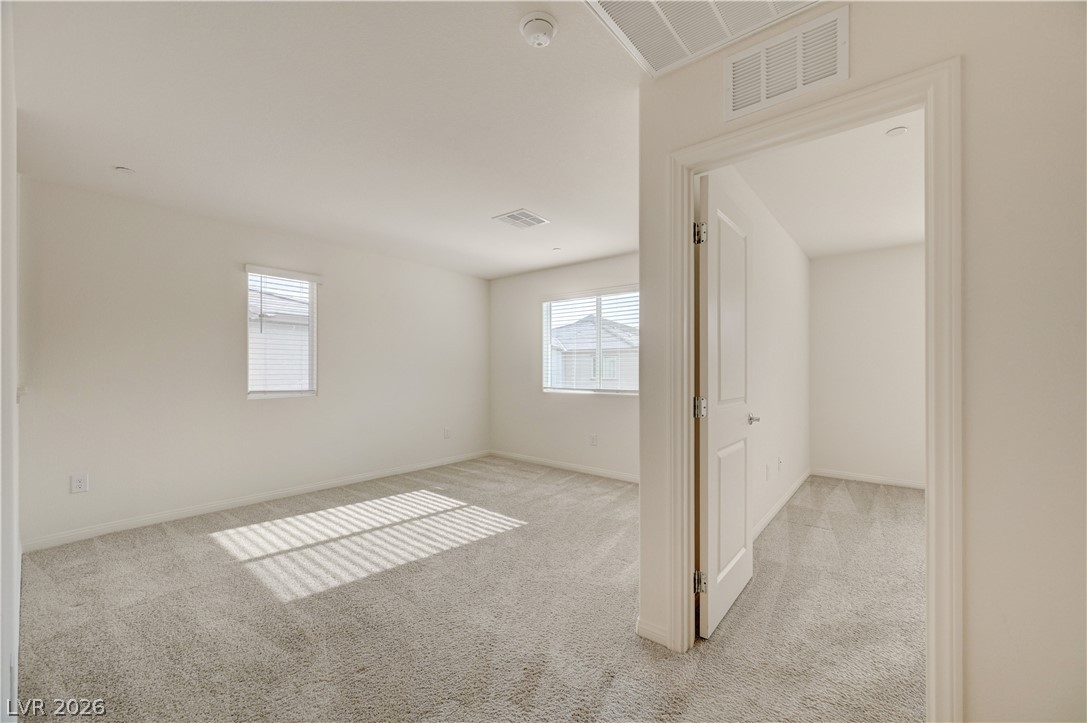 6944 Skyline Blue Street North Las Vegas NV 89086