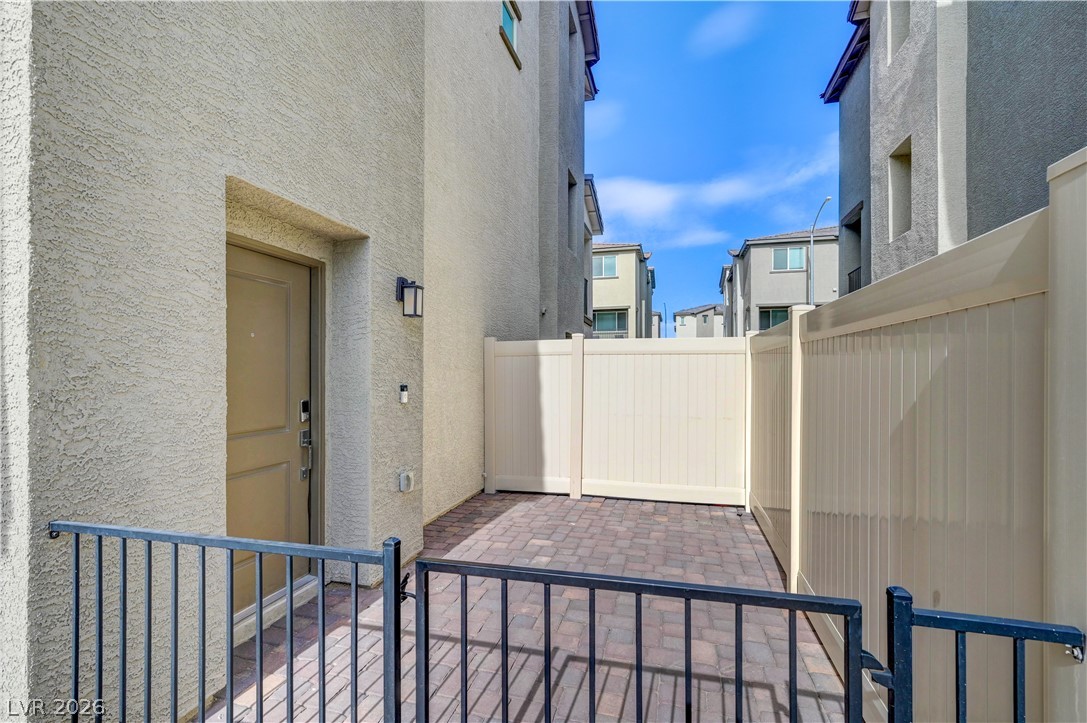 6944 Skyline Blue Street North Las Vegas NV 89086