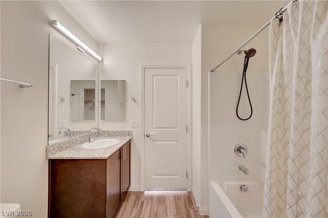 6944 Skyline Blue Street North Las Vegas NV 89086