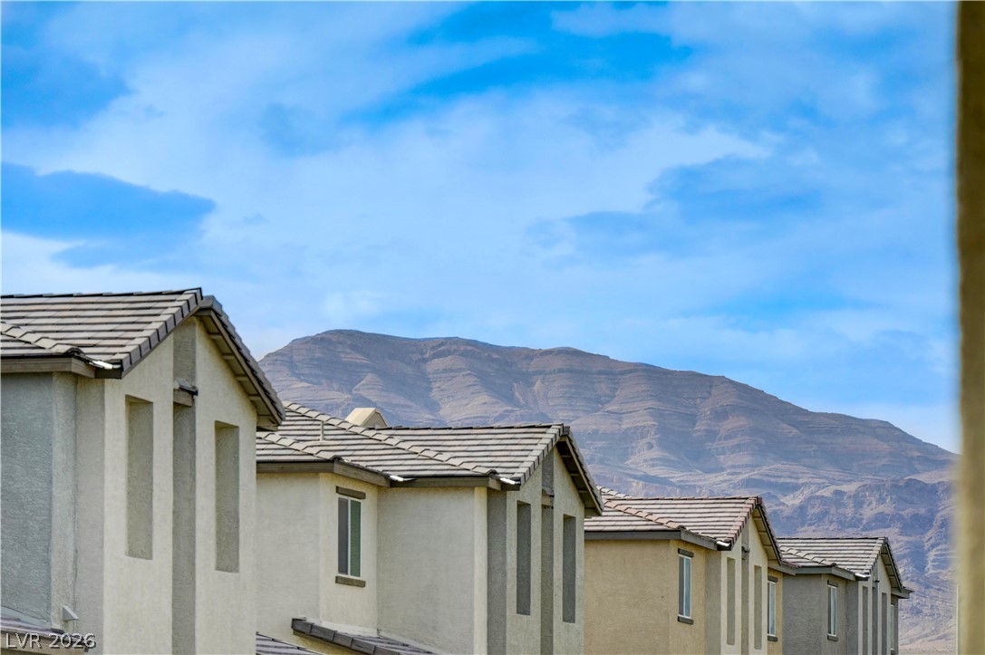 6944 Skyline Blue Street North Las Vegas NV 89086