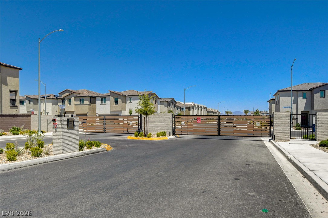 6944 Skyline Blue Street North Las Vegas NV 89086
