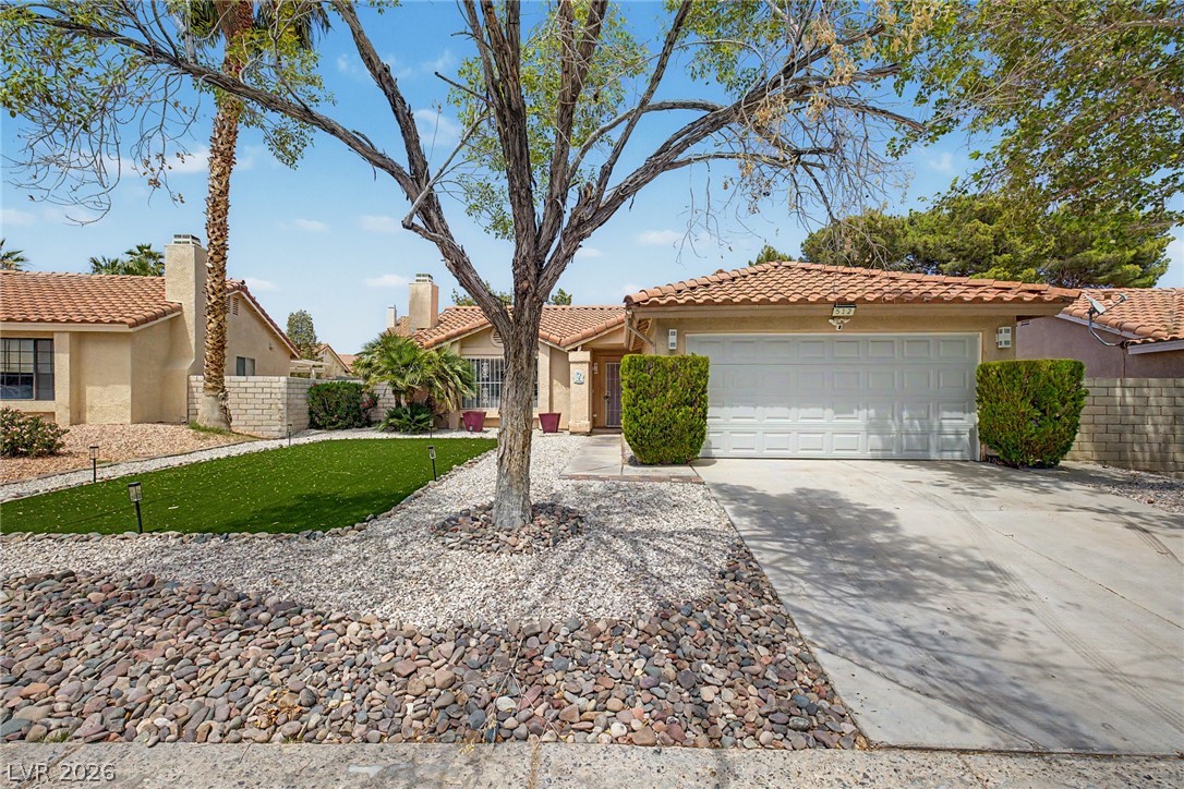 512 Macbrey Drive Las Vegas NV 89123