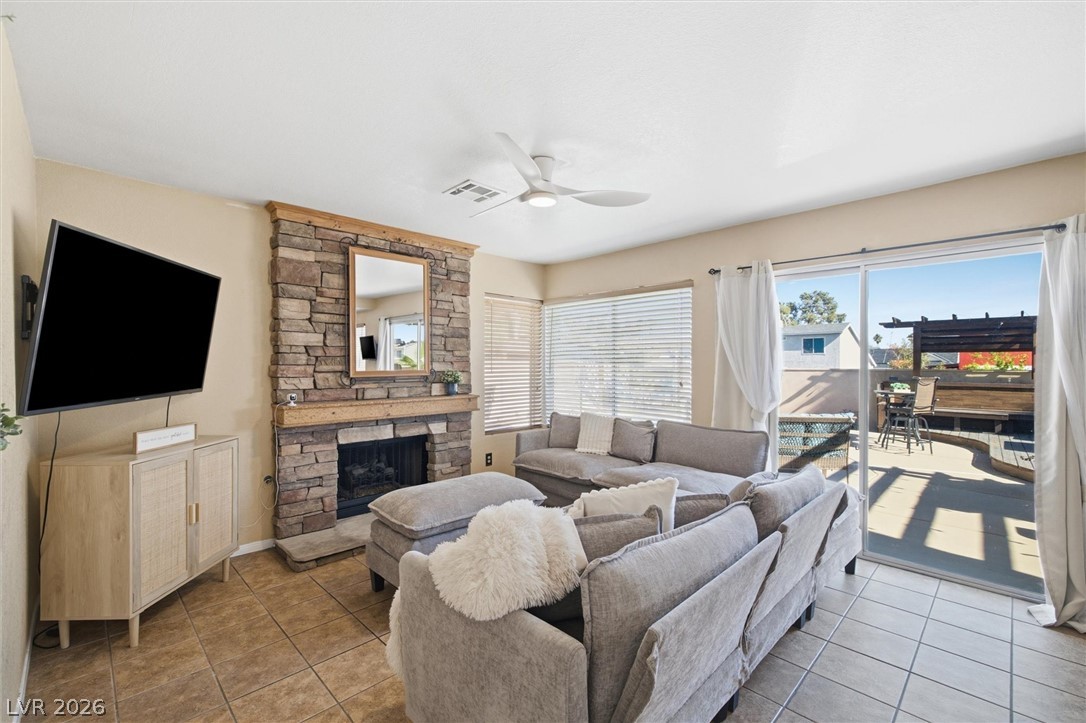 4844 Beaconsfield Street Las Vegas NV 89147