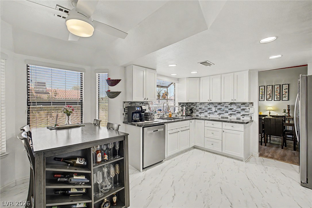 4472 Lindenhurst Lane Las Vegas NV 89120