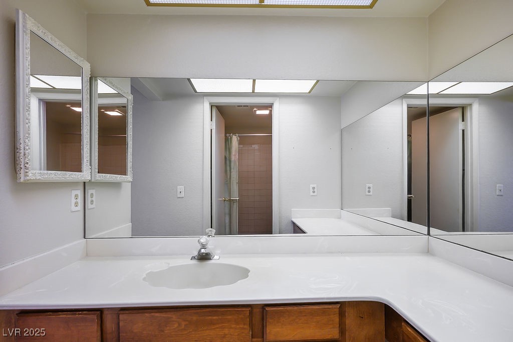 3477 Kensbrook Street Las Vegas NV 89121