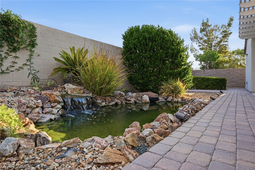 2305 Rosendale Village Avenue Henderson NV 89052