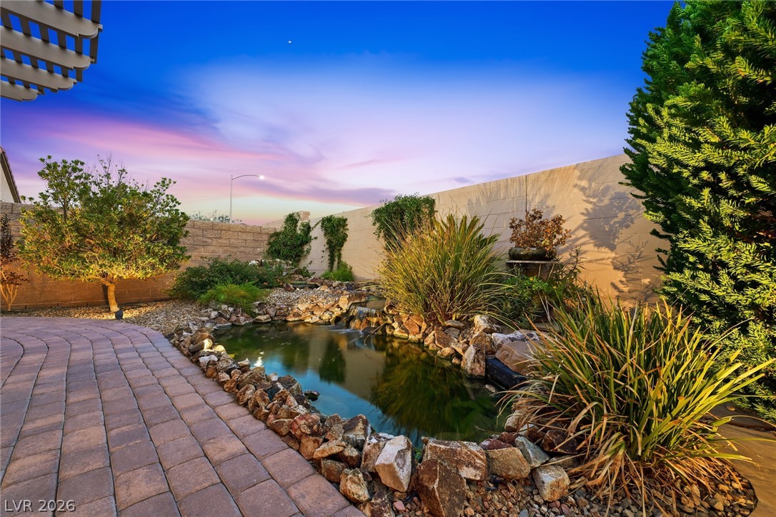 2305 Rosendale Village Avenue Henderson NV 89052